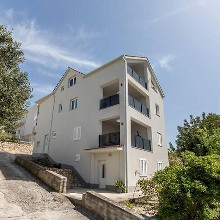 Apartment By Joe Trogir Luaran gambar
