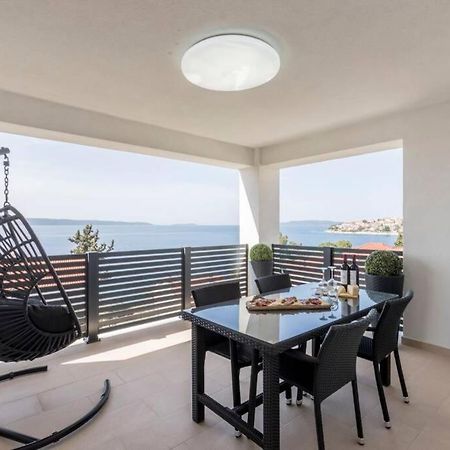 Apartment By Joe Trogir Luaran gambar