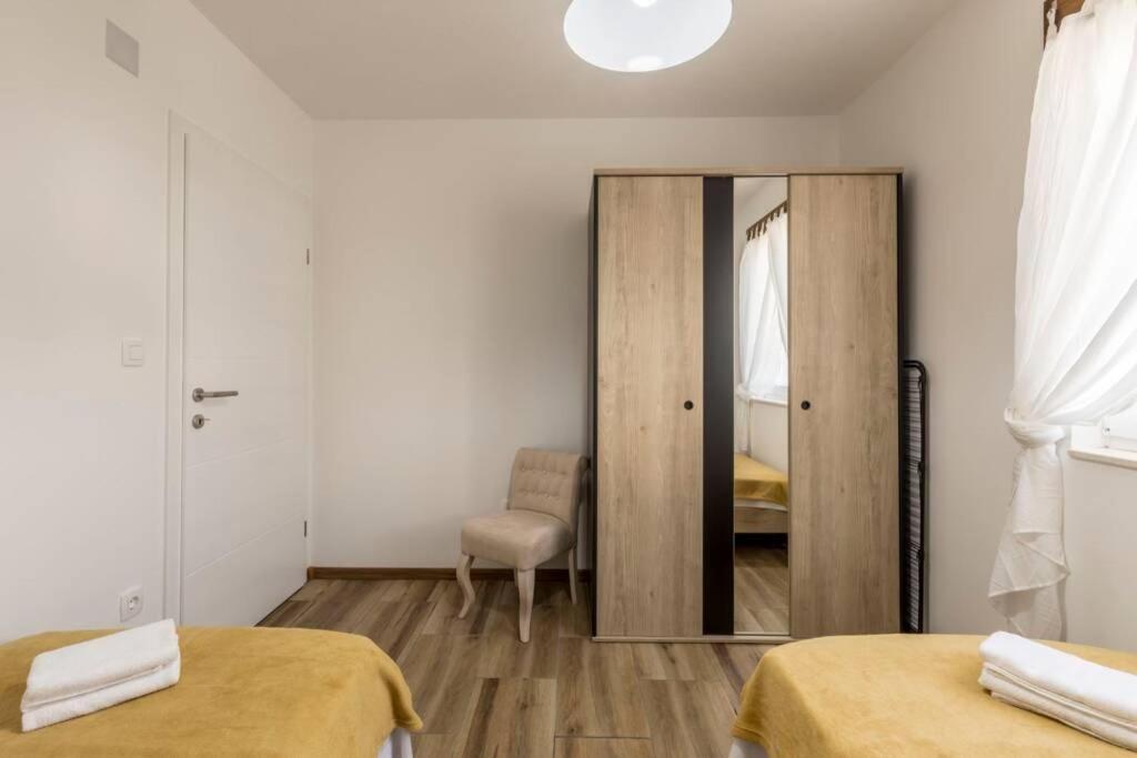 Apartment By Joe Trogir Luaran gambar